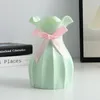 Vases Plastic Colored Vase No Burr Macaron Color Potted Container Ornaments Break-resistant Handcrafted Flower Pot Desk