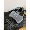 Designer Sacs à bandoulière de mode de luxe Design tendance et de niche pour les sacs pour femmes Instagram Coréen à la mode et westernstyle denim épaule unique sous les bras club ba