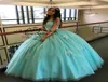 Bleu doux 16 Quinceanera robes 2020 robe de bal hors épaule Vintage dentelle grande taille pas cher débutante robes 15 Anos robes de bal5370848