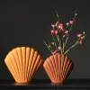 Vase Nordic Art Shell Vase Creative Ceramic Vase Modernミニマリストの家の装飾アクセサリー結婚式の装飾のための現代の花の花瓶