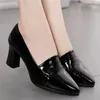 Klädskor sapatos femininas kvinnor söt söt ljus vikt svart vårslip på fyrkantiga hälpumpar för sexigt fest nattklubbkontor e1396