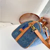 24SS Femme Designer de luxe Denim Sac d'oreiller pour sac à main pour femme Sac à main sac à corps crossbody sac de maquillage édition classique Nev CGJH