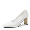 HBP icke-varumärke ny produkt Pure Color Office Occupation Slip-on Dress Shoes Top Grade Big Size 35-36 Ladies High Heel Pumps