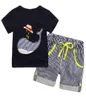 Вся детская дизайнерская одежда для мальчиков Summer Boy INS китовая шляпа костюм в полоску с рисунком динозавра Футболка с короткими рукавами и шорты Костюм детский 7254352