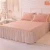 Spódnica łóżka sezonowe uniwersalne przyjazne dla skóry łóżka grube z bawełnianą wyściółką nowoczesną minimalistyczną osłonę ochronną przeciw poślizgnięciu