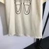 Tasarımcı T-Shirt High Edition Yaz Moda Kadınların Üst Yuvarlak Boyun Moda Marka Ayakkabı İşlemeli Mektup Kısa Kollu Tişört Kadın T-Shirt Üstü