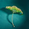 Pins Brooches SUYU Creative Enamel Colored Lotus Leaf Brooch Simple And Stylish Clothing Accessories Pin Accessories Female L240323