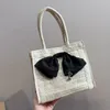 Borsa firmata Borsa a tracolla Borsa forma M Borsa a tracolla di lusso da DONNA borsa tote bag di alta qualità Borsa con fiocco in paglia