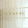 Vorhänge Europäischer atmosphärischer geprägter Blumen-Schiervorhang für Wohnzimmer, luxuriöser 3D-Stickerei-transparenter Tüll-Vorhang für Schlafzimmer