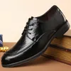Casual Shoes High End Brand Mäns äkta läderföretagsklänning Pendlingsarbete Kör gratis leverans
