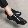 Sapatos casuais primavera estilo britânico de alta qualidade elegante homens couro social escritório carreira negócios formal apontado oxfords sapato