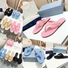 Designer kvinnors tofflor sommar mode läder sandaler avslappnad komfort flip-flops hotell fårskinn mjuka flops kust strand flip-flops designer kvinnors skosnör