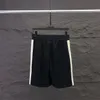 # 2 Pantalones cortos para hombres Gimnasio de verano Fitness Culturismo Correr Pantalón corto para hombre Longitud de la rodilla Malla transpirable Ropa deportiva Diseñadores Pantalones de playa M-XXXl 071