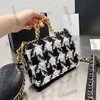 Womens Designer Houndstooth Woc Sacos de carteira 19 séries Chain Chain Chain Totes de mão de mão de dois tons de ombro de dois tons Bolsas de Pochette com bolsa de moeda 20cm