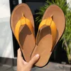Fashion Men Flipflops lederen slippers voor klassieke strand zomerschoenen man niet -slip comfortabele casual dia's big size 3847 240321