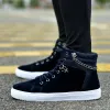 Laarzen mode mannen schoenen met ketting nieuwe mannen casual schoenen hoge top sneakers zachte comfortabele man canvas schoenen trend heren sportschoenen