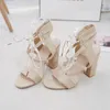 Klänningskor 2024 Summer Gladiator Sandaler Women Cross Strap High Heels Chunky Casual Fashion Big Size