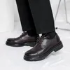 Chaussures décontractées hommes japon Karajuku Style coréen mode Streetwear plate-forme épaisse en cuir verni mâle robe à lacets