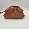 Hobo Женская известная дизайнерская синтетическая кожа Y2k Cloud Маленькая сумочка Цветная мягкая женская сумка через плечо с клецками
