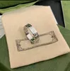 Modischer und exquisiter Ehering, beliebter Designer-Ring, 18 Karat vergoldet, klassische Qualität, Schmuckzubehör, ausgewählte Liebhabergeschenke für Frauen, mit Geschenkbox