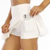 Summer Short Pants Women Sports Tennis kjol naken hudvänlig tyg tennis kjol byxor veckade hem springande golf skort 240323