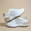 Shoes 2023 New Trend Women Golf Shoes Antiskid Women's Light Soft Breathable Colorful Sneakers Ladies Casual Sports Golf Shoes