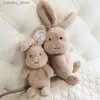 Animali di peluche ripieni Nuovi morbidi coniglietti di peluche pieghevoli con testa Rotab Bellissimo fard Coniglio Latte bambola di peluche per bambini Compleanno regalo di Pasqua L240320