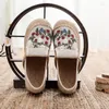 Casual Shoes Canvas Women Linen Retro Bohemian Slip-On Flat bekväma loafers damer broderade sula sneakers