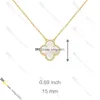 Bijoux de créateurs Colliers de créateurs de luxe de trèfle à quatre feuilles pour femmes Collier de nacre titane en acier en or ne s'est pas fondu non allergique / 21417581