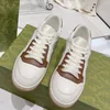 Ontwerper noodlijdende casual kleding vrouw schoenen vintage vuile sneakers gesp lederen man vrouwen ronde neus waterdichte trainers hoge top loopschoenen met doos maat 35-45