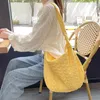 Sacs de soirée Sac à bandoulière matelassé en nylon pour femmes en forme de coeur design sac à main tendance grande capacité shopping mode fille cartable