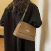 Sacs à bandoulière de mode de luxe de concepteur à la mode petit sac carré 2024 nouveau sac de facteur simple et de grande capacité à bandoulière unique