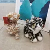 Animais de pelúcia de pelúcia realista gato brinquedos de pelúcia kawaii simulação animal decoração de casa reallylife gato boneca adorável macio plushies brinquedos para crianças presente l240320