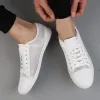 Schoenen lichtgewicht echte lederen lederen flats schoenen vrije tijd trend Koreaanse versie solide zwart witte zomer ademende mannen casual schoenen