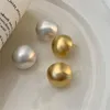 Brincos de parafuso prisioneiro fosco banhado a ouro escovado esférico para mulheres retro único criativo versátil acessórios brincos atacado