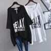 Camisetas versátiles con estampado de letras de verano, camisetas con cuello redondo, manga corta, camiseta de gran tamaño, ropa informal de moda para mujer 240315