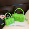 Högkvalitativ pu axelväska varumärke godis färg handväskor för kvinnliga geléväskor och handväskor designer crossbody väska söt satchel 240311