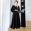 Robes Automne et hiver Vêtements pour femmes enceintes Chemises en velours côtelé à manches longues Robes de bureau pour femmes Robe de maternité élégante Noir Kaki