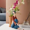 Decorative Figurines Modern Minority Girls Vase Storage Tray Resin Ornaments Home Livingroom Desktop Decoration Cafe Cabinet Statues Crafts