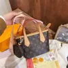 Fanny Pack Projektanci sprzedają torby unisex od popularnych marek wszechstronna worek nowej dużej pojemności krzyżowej wychodzącej torebki cross -crossbody