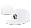 Unisexe en gros Yankees Snapbacks Sox Baseball Designer Luxury Caps ajustés de la lettre de taille