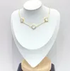 Nieuwe Klassieke Mode Hanger Kettingen voor vrouwen Elegante 4/Klavertje Vier medaillon HALSKETTING Hoge kwaliteit Choker kettingen Designer Sieraden 18K Verguld goud meisjes Cadeau