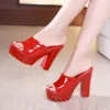 Slippers Plus Size 32-43 Lakleer Schoenen Zomer Platform Vrouwen 2024 Rode Blok Hoge Hakken Slides Voor Bruiloft kantoor