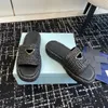 Masowe słomki splot Sandały Sandały Letnie Slajd Designer Slowers Mule Monefer Outdoor 2024 Nowy styl męski luksusowe sukienki Sandale Buty Women Buty Hal