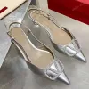 Sandali firmati Tacchi alti in vera pelle per scarpe da donna 6 cm 8 cm 10 cm Scivoli piatti di lusso estivi Sandali da spiaggia per donna Scarpe da sposa per feste Oran 35-44 y5IZ #