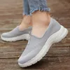 Casual Shoes Women 2024 Trend Ladies Loafers Ballet Flats Slip-on Woman Platform Sport Utomhus Fashion Walking Sneakers Tennis Kvinna