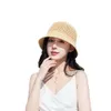 Chapeau de pêcheur pour femmes au printemps et à l'été, nouveau bassin à la mode et de style occidental, chapeau seau tissé bloquant la couleur du soleil, petit visage