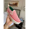 Chaussures gcir chaussures décontractées Tennis 1977 femmes hommes Slip-on Italie Luxury White Pink Classic Jacquard Denim Vintage Runner Trainers Skate Designer Sneakers Shoe