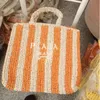 ihålig ut stickning shopping handväska lyx strandpåse designer stor vävd tyg strandsäckar stickad kvinna lyxiga handväskor märke semester casual totes väskor dhgate