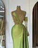 Arapça Denizkızı Split Balo Elbiseleri Nane Yeşil Boncuklu Diksinli Yüksek Boyun Akşam Resmi Parti İkinci Resepsiyon Elbiseleri